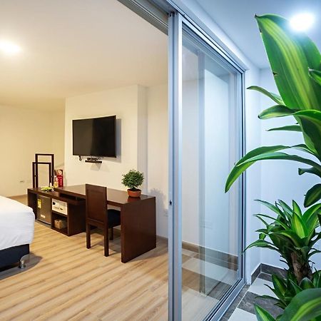 Loft Hotel Ипьялес Экстерьер фото