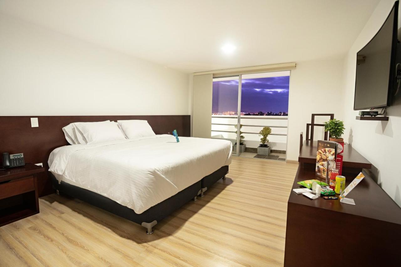 Loft Hotel Ипьялес Экстерьер фото